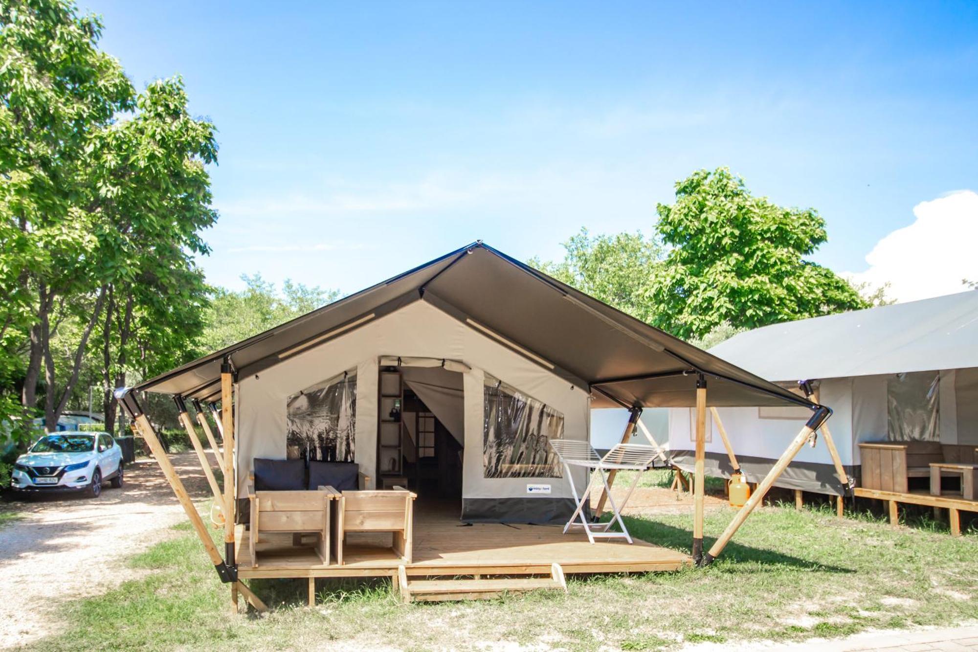 Easyatent Safari Tent Lanterna Červar-Porat Oda fotoğraf