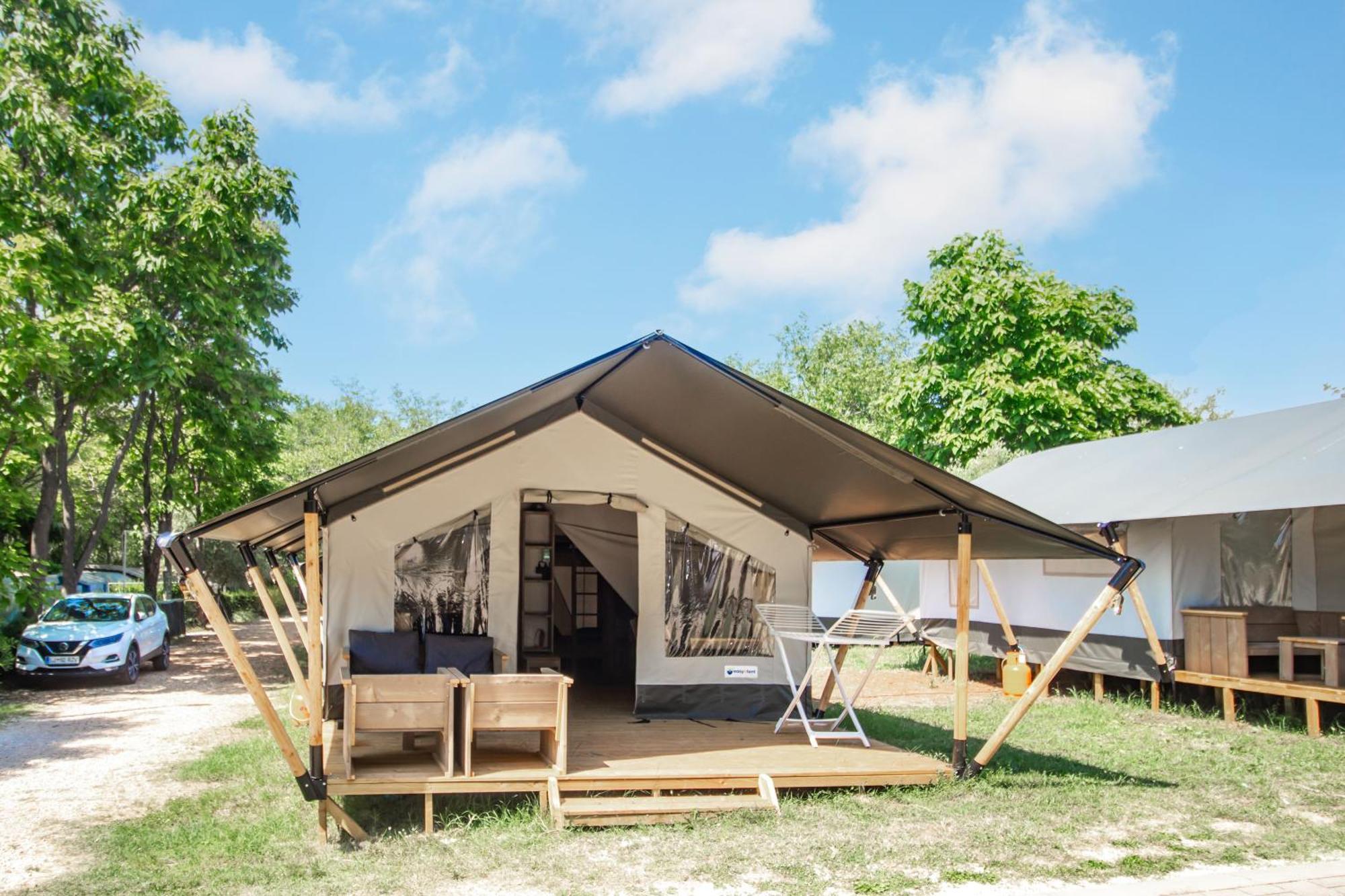 Easyatent Safari Tent Lanterna Červar-Porat Oda fotoğraf