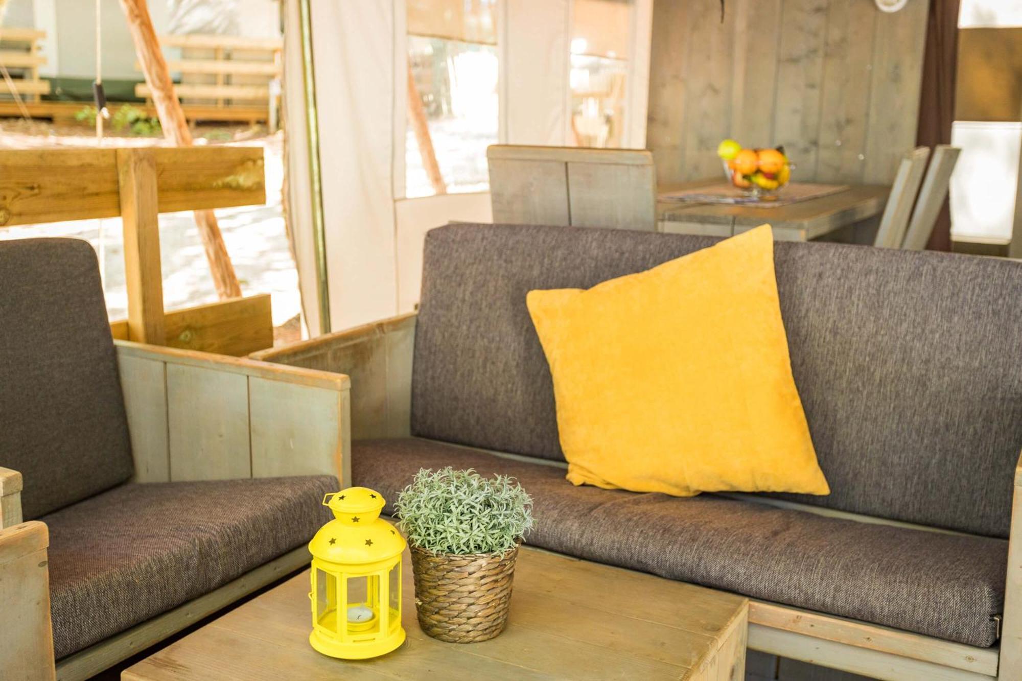Easyatent Safari Tent Lanterna Červar-Porat Oda fotoğraf