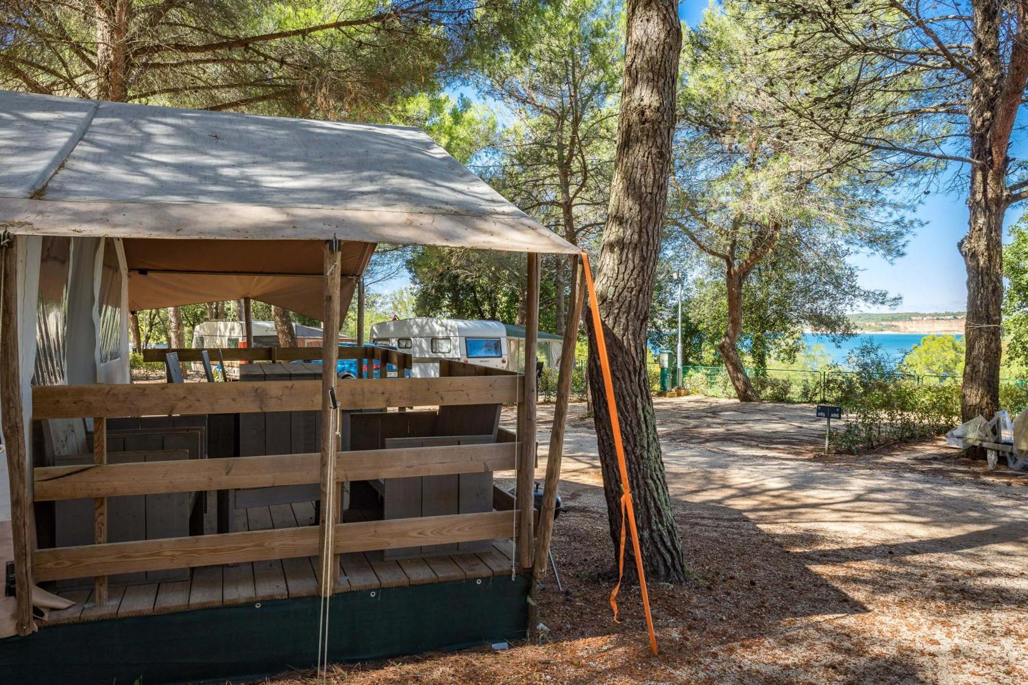 Easyatent Safari Tent Lanterna Červar-Porat Oda fotoğraf