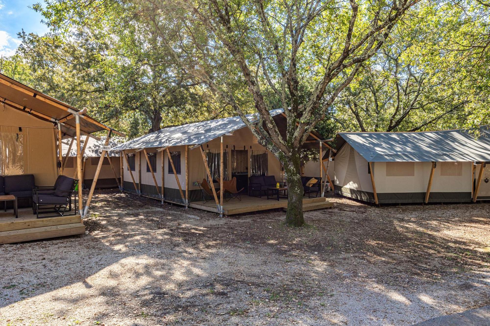 Easyatent Safari Tent Lanterna Červar-Porat Oda fotoğraf