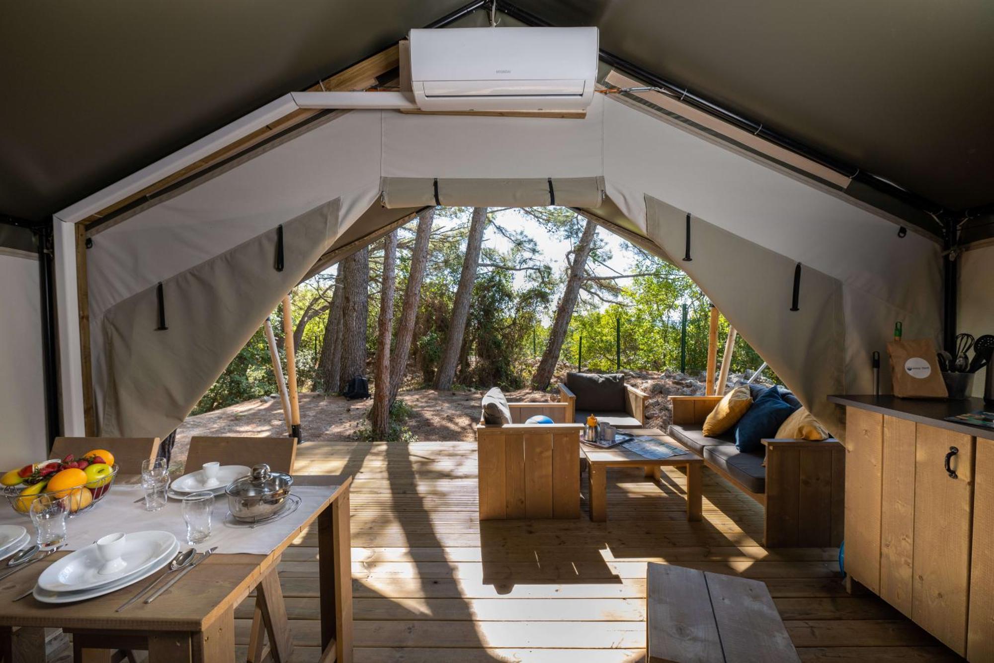 Easyatent Safari Tent Lanterna Červar-Porat Oda fotoğraf